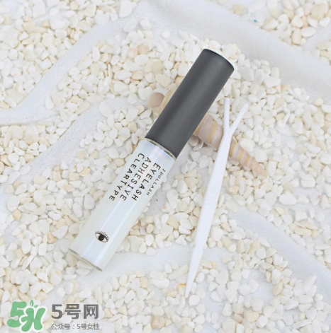 愛茉莉假睫毛雙眼皮膠水怎么樣？使用方法揭曉