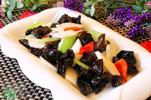 秋天吃什么養(yǎng)生？秋天養(yǎng)生食譜