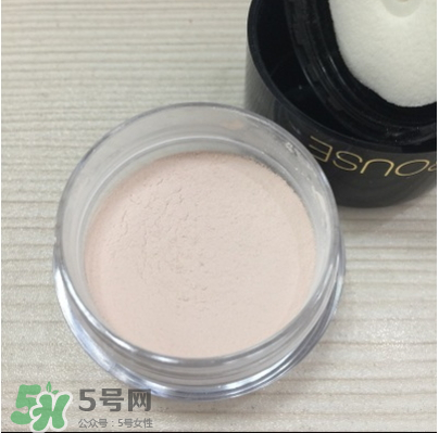 ILISYA柔色定妝蜜粉多少錢(qián)？ILISYA柔色定妝蜜粉怎么樣？