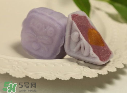 冰皮月餅為什么要冷藏？冰皮月餅為什么要放冰箱？