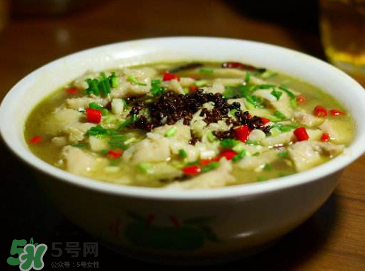 鰱魚可以做酸菜魚嗎？鰱魚怎么做酸菜魚？