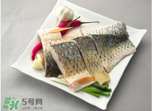 鰱魚怎么做好吃沒腥味？鰱魚怎么去腥？