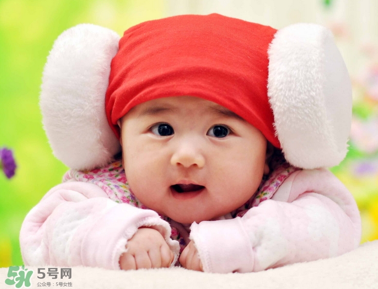 寶寶發(fā)燒抽搐正常嗎？寶寶發(fā)燒抽搐怎么辦？
