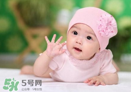 寶寶發(fā)燒出汗后可以洗澡嗎？寶寶發(fā)燒出汗好嗎？