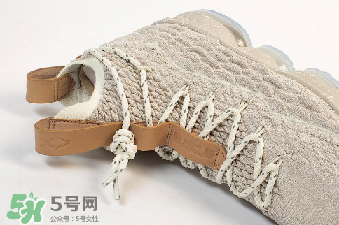 nike lebron 15 ghost實(shí)物細(xì)節(jié)怎么樣？