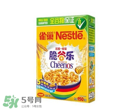 雀巢脆谷樂是膨化食品嗎？雀巢脆谷樂可以干吃嗎