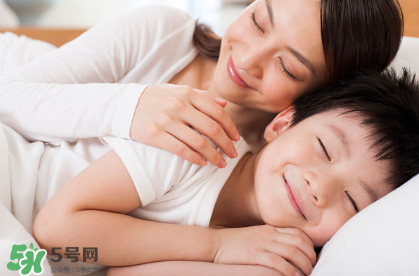 褪黑素是維生素b6嗎？褪黑素成分解析