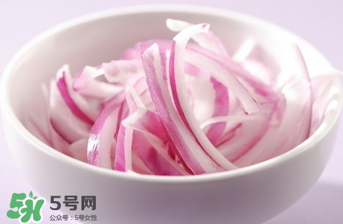 洋蔥能榨汁喝嗎？洋蔥榨汁的功效和作用