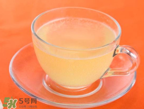 維c泡騰片什么時(shí)候喝最好？維c泡騰片用多少度水泡