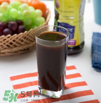 西梅汁怎么喝治便秘？便秘吃什么最快排便？