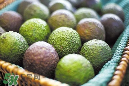 牛油果吃了對(duì)子宮好嗎？牛油果對(duì)子宮的好處