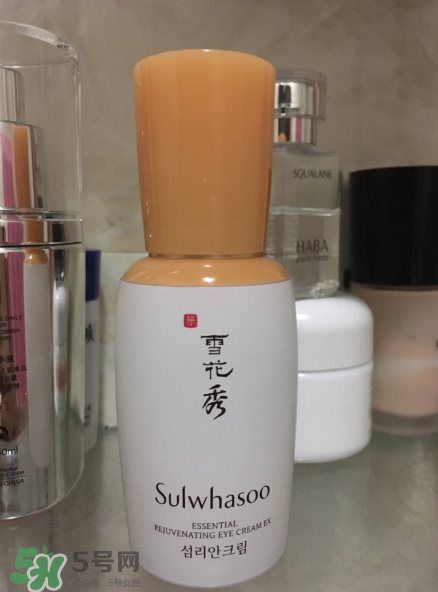 雪花秀眼霜和雅詩蘭黛眼霜哪個好？