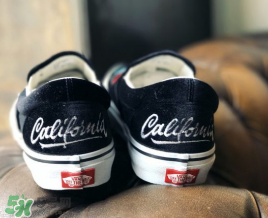 vans橫須賀紀念款slip-on板鞋多少錢_在哪買？