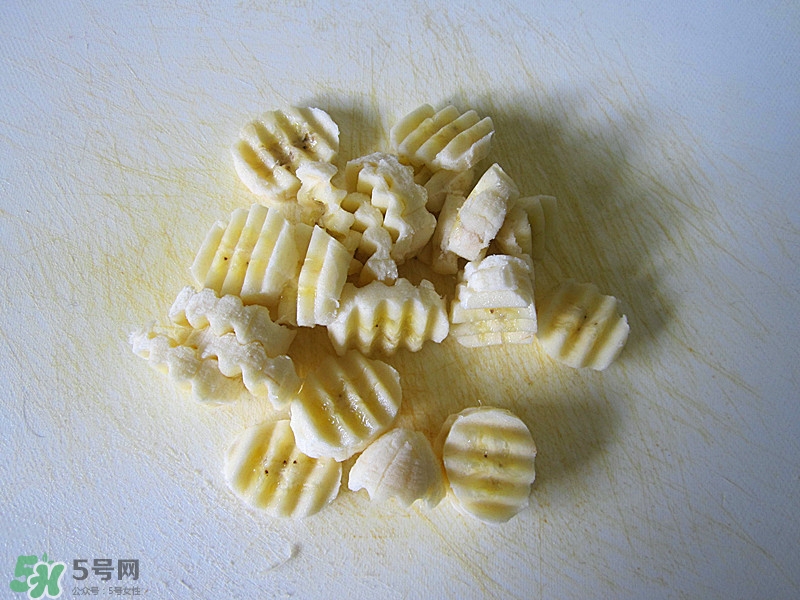 牛油果沙拉怎么做？牛油果沙拉用什么醬？