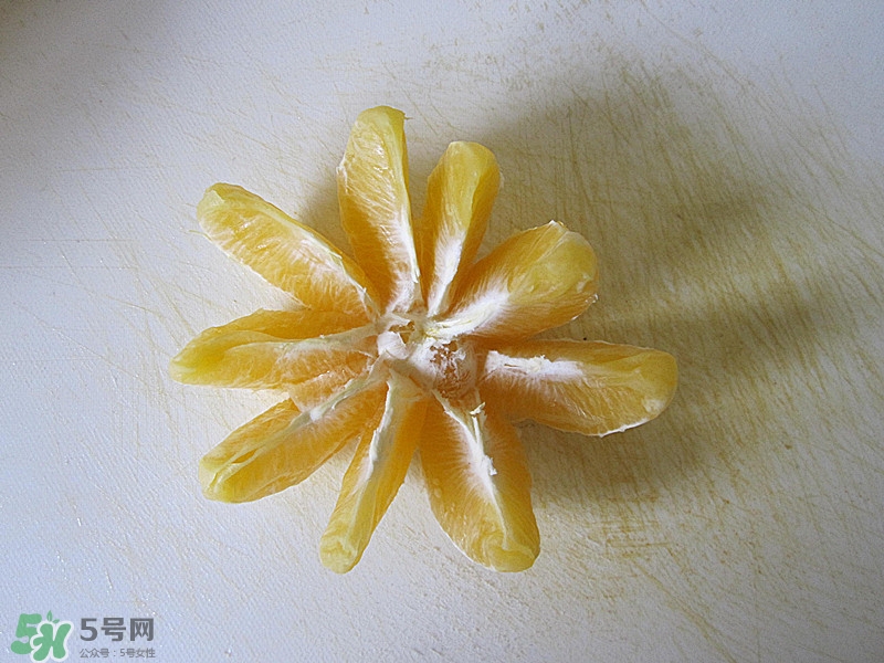 牛油果沙拉怎么做？牛油果沙拉用什么醬？