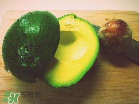 牛油果豐胸嗎？牛油果怎么吃豐胸？吃多久有效？