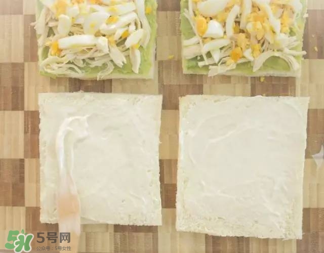 牛油果沙拉怎么做？牛油果沙拉用什么醬？