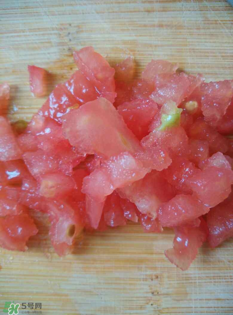 牛油果沙拉怎么做？牛油果沙拉用什么醬？