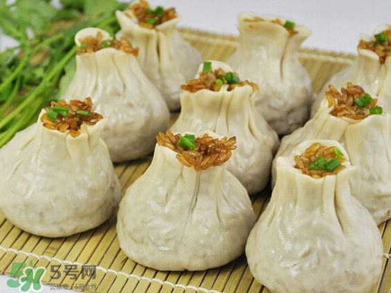 燒麥?zhǔn)鞘裁礀|西？燒麥?zhǔn)悄睦锏奶禺a(chǎn)？
