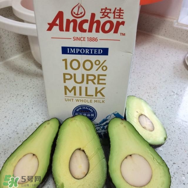 牛油果奶昔怎么做？牛油果奶昔的功效
