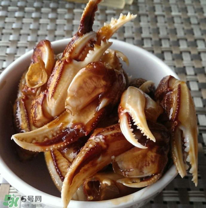 醉蟹是生吃好還是熟吃好？哪種更好吃？