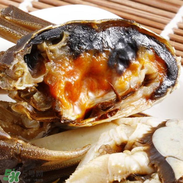 醉蟹是生吃好還是熟吃好？哪種更好吃？