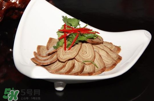 素雞是豆制品嗎？素雞是怎么做出來的