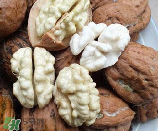 鮮核桃是涼性還是熱性？鮮核桃是發(fā)物嗎？