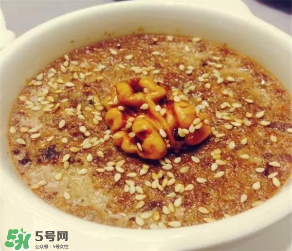 新鮮核桃怎么吃？新鮮核桃怎么給寶寶吃？