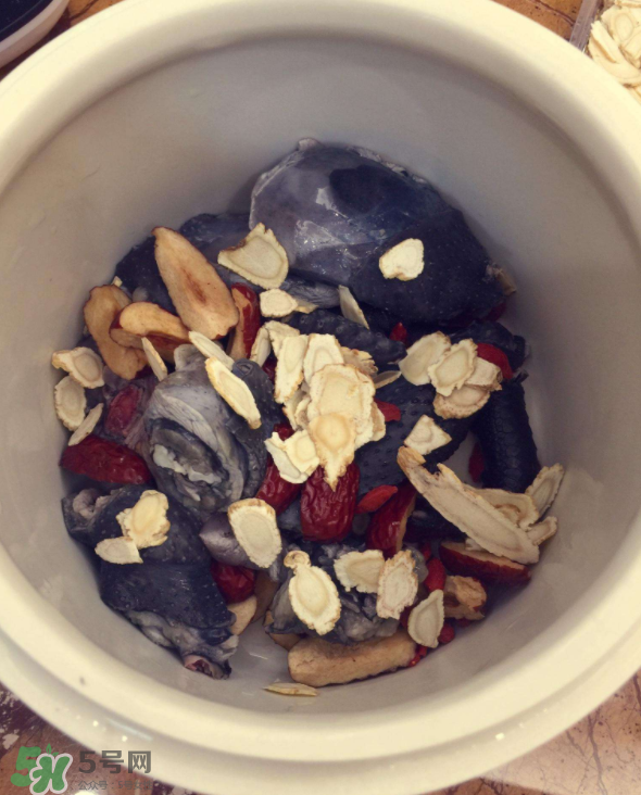 花旗參烏雞湯小孩能喝嗎？花旗參烏雞湯不適宜人群
