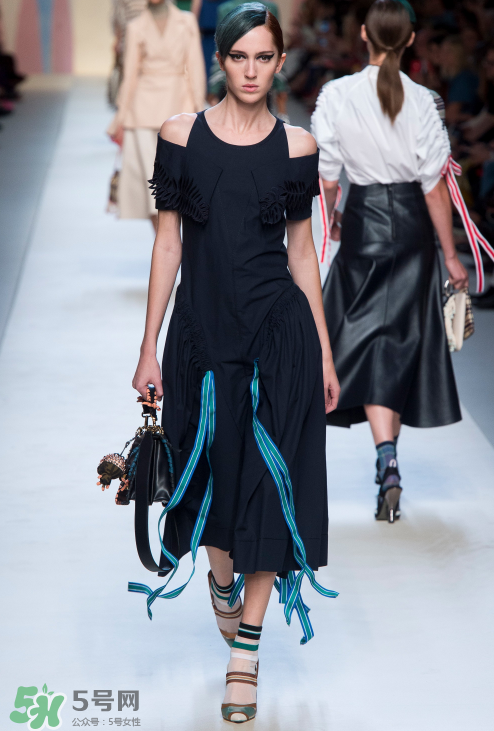 fendi2018春夏系列怎么樣_好看嗎_款式有哪些？