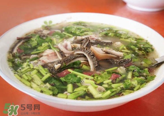 羊雜湯膻不膻？羊雜湯是哪里的特色美食