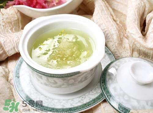 雪蛤和燕窩哪個(gè)好？雪蛤和燕窩的區(qū)別