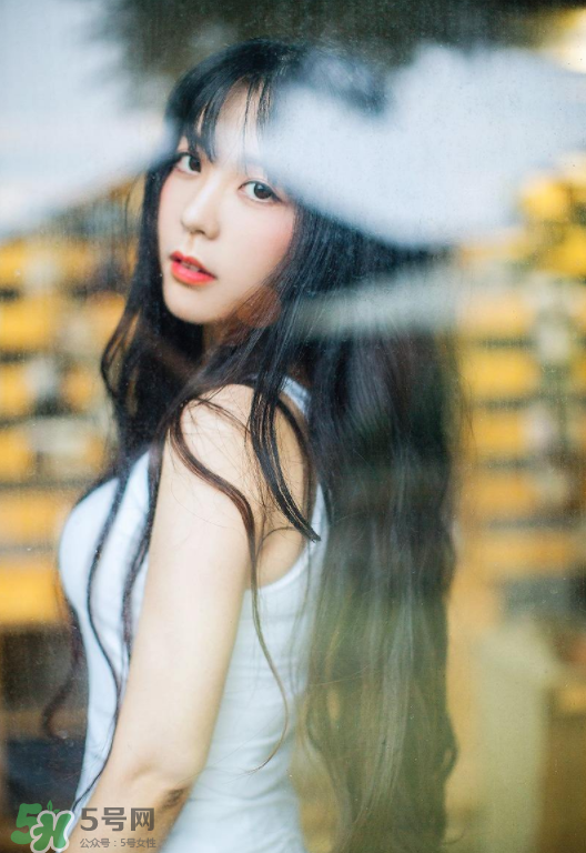 乳腺炎應(yīng)該掛什么科？乳腺炎應(yīng)該做什么檢查？