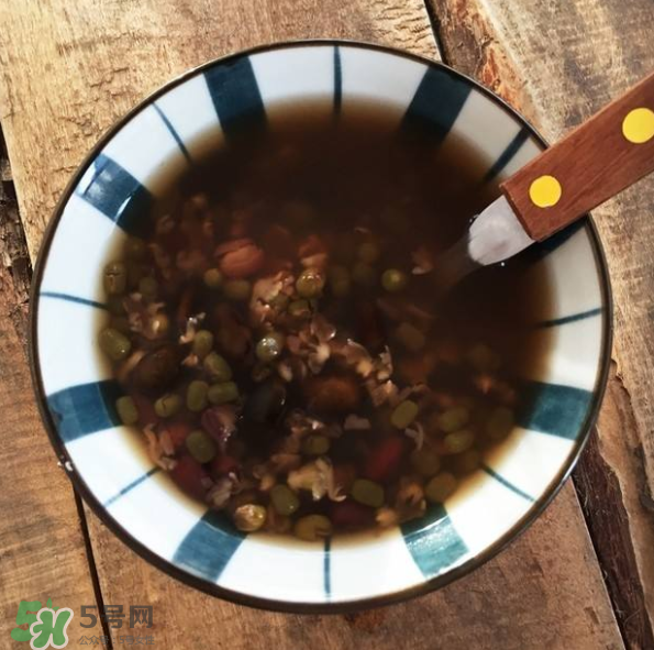 三豆湯的功效與作用是什么？三豆湯的做法