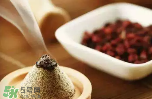 為什么艾灸特別適合現(xiàn)代人?艾灸是萬能的嗎？