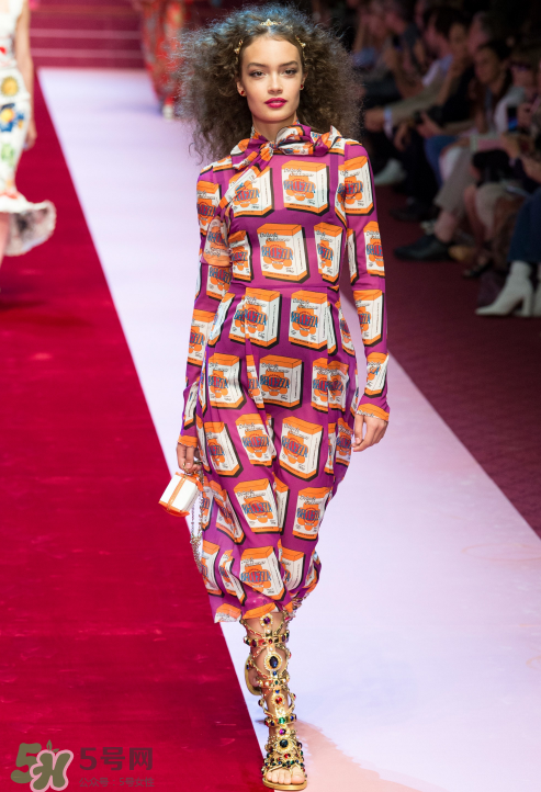 dolce gabbana2018春夏系列服裝怎么樣_好看嗎？