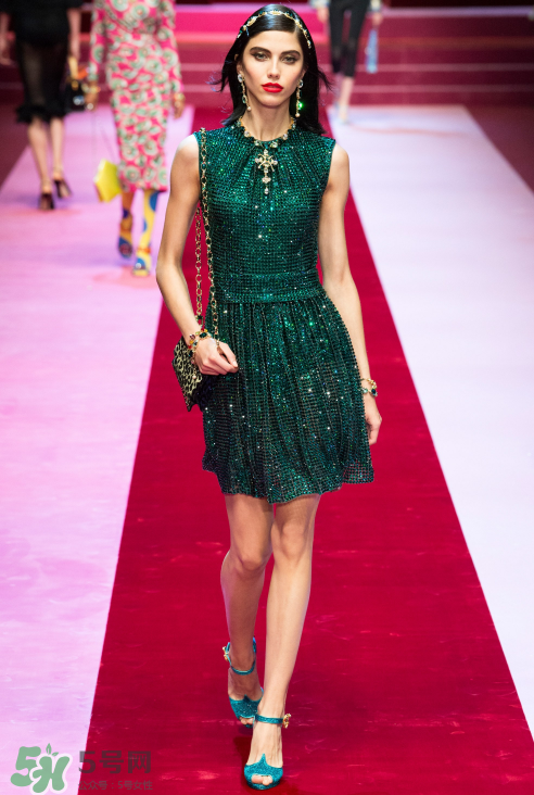 dolce gabbana2018春夏系列服裝怎么樣_好看嗎？