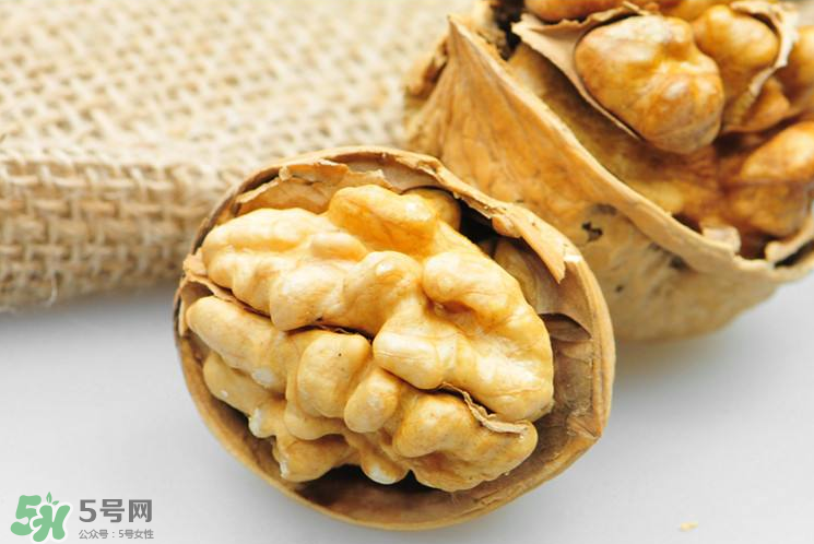 核桃開裂怎么辦？核桃為什么會開裂？