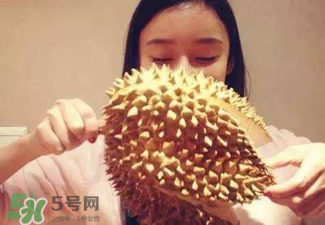 榴蓮發(fā)苦是怎么回事？榴蓮發(fā)苦還能吃嗎？