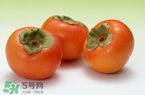 榴蓮和柿子能一起吃嗎？吃完榴蓮可以吃柿子嗎？
