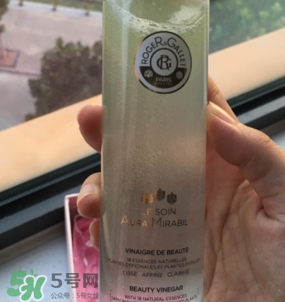 香邂格蕾古法凝光醋萃爽膚水怎么用？