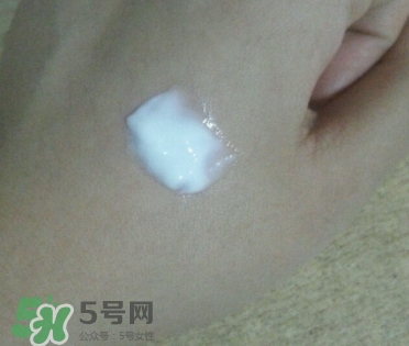 香邂格蕾古法凝光精華霜怎么樣？香邂格蕾面霜多少錢？