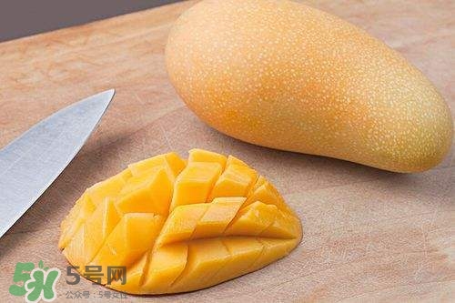 買芒果怎么挑？怎么辨別芒果是不是催熟的？