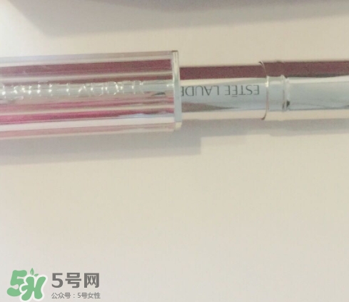 雅詩(shī)蘭黛戀愛唇膏怎么打開？雅詩(shī)蘭黛戀愛唇膏怎么用