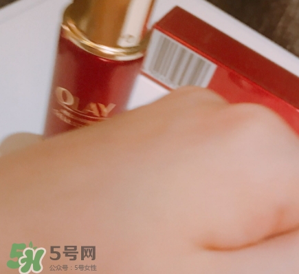 olay小臉精華怎么樣？olay玉蘭油臻粹系列小臉精華功效