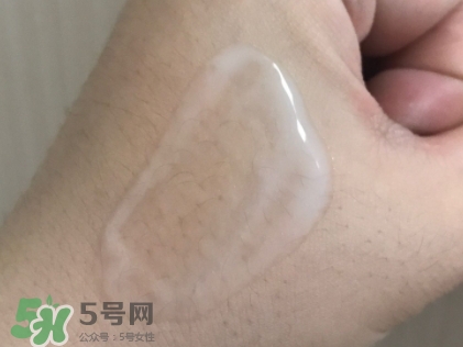 olay臻粹系列小臉精華多少錢(qián)？olay小臉精華適合年齡