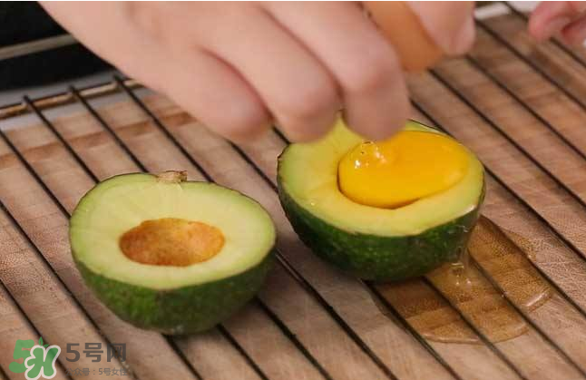 牛油果可以煮熟吃嗎？吃牛油果會(huì)長(zhǎng)胖嗎？