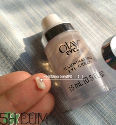 olay亮眼明眸雙旋眼霜怎么用？olay雙旋眼霜使用方法