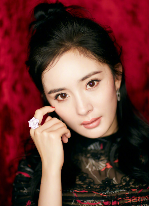 去眼袋手術(shù)有什么風險？去眼袋手術(shù)有什么后遺癥？